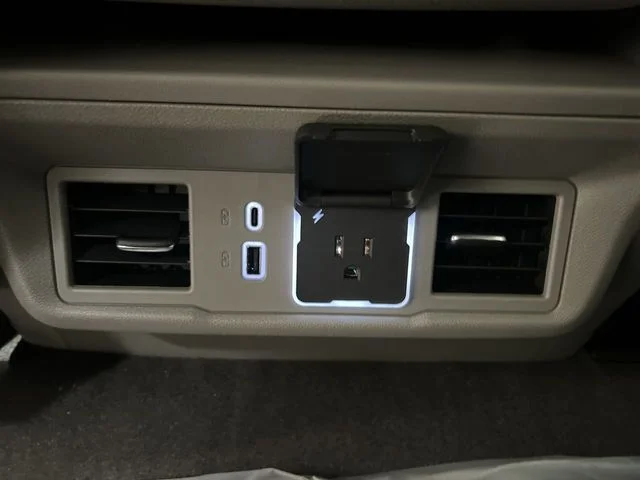 New 2026 White Chevrolet LT image 20