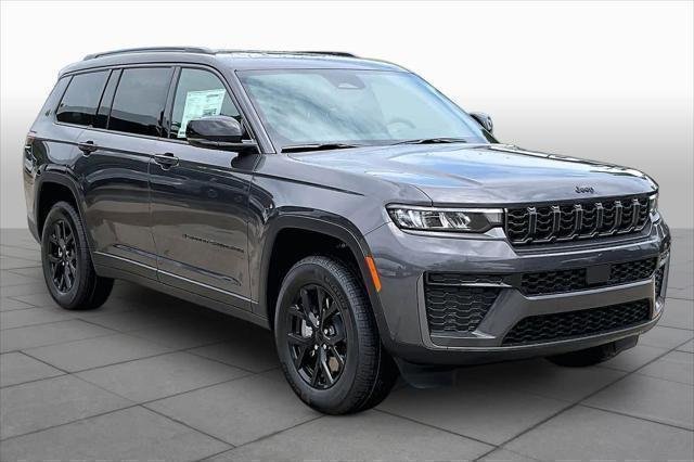 New 2026 Baltic Gray Metallic Clear-Coat Exterior Paint Jeep Laredo Altitude image 2