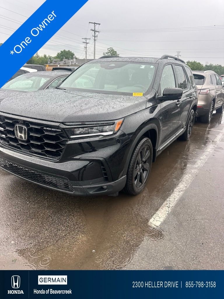 2025 Honda Pilot Black Edition AWD's photo