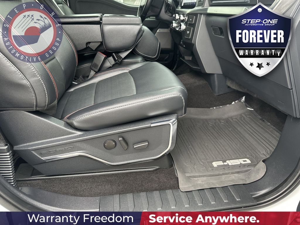 Used 2022 White Ford Lariat image 37