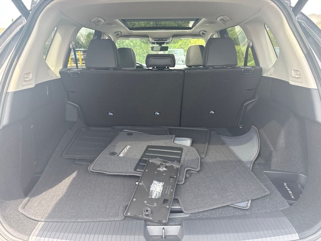 New 2026 Gun Metallic Nissan Dark Armor™ image 15