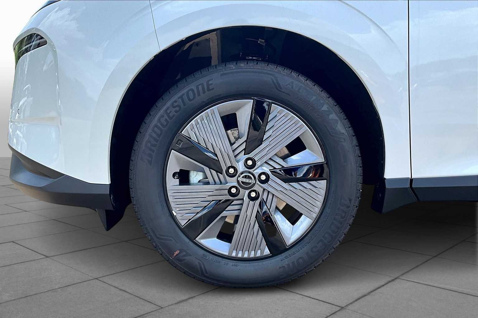 2025 Nissan Murano SL - Photo 9