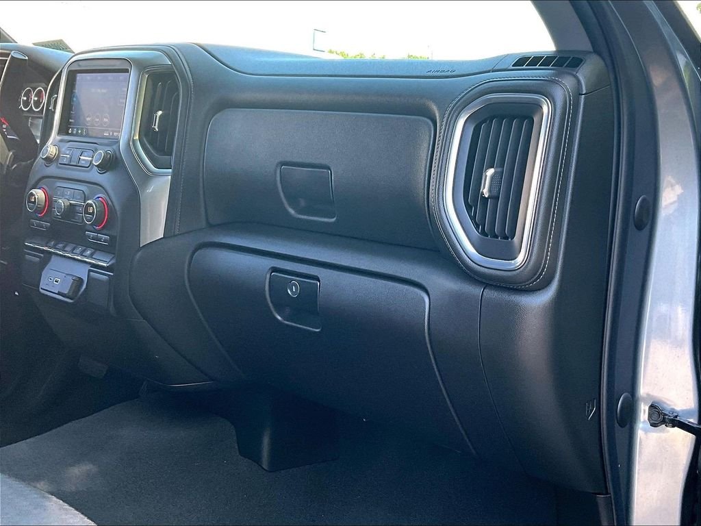 Used 2022 Gray Chevrolet LT image 13