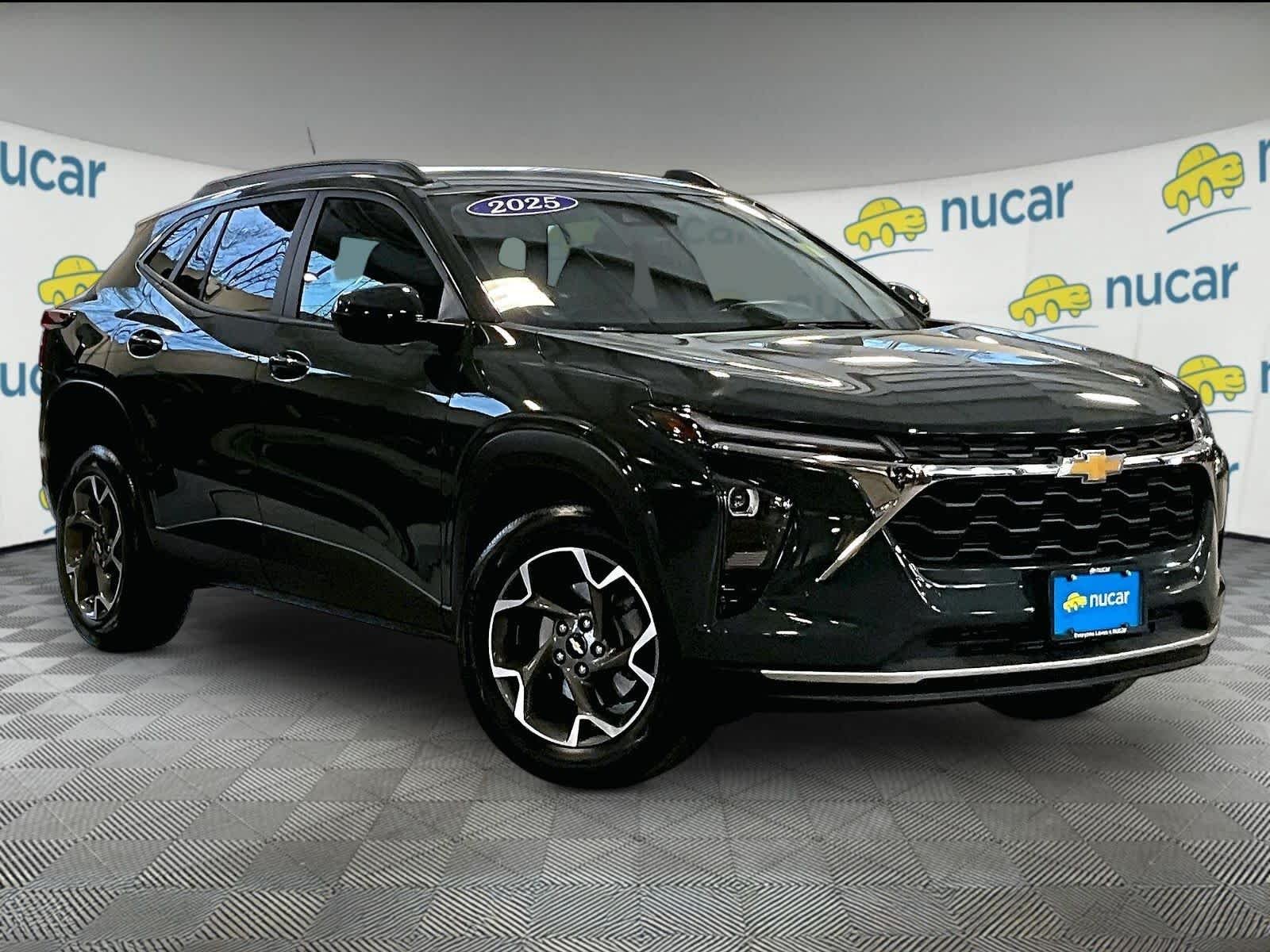 2025 Chevrolet Trax LT's photo