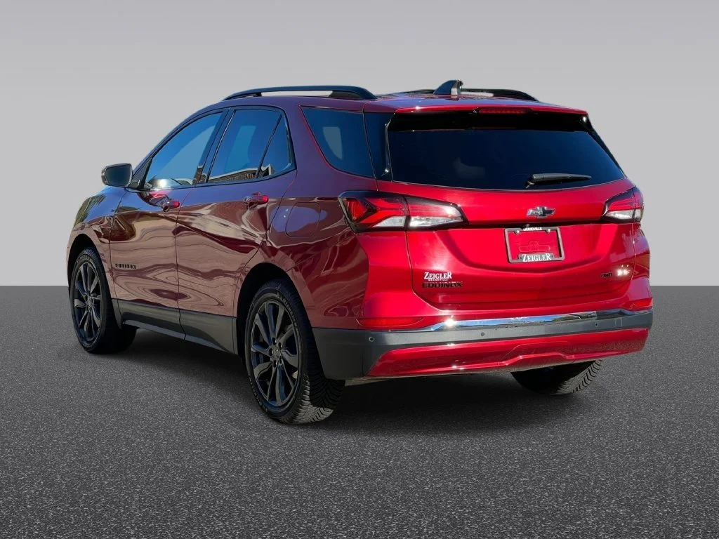 Used 2023 Red Chevrolet RS image 3