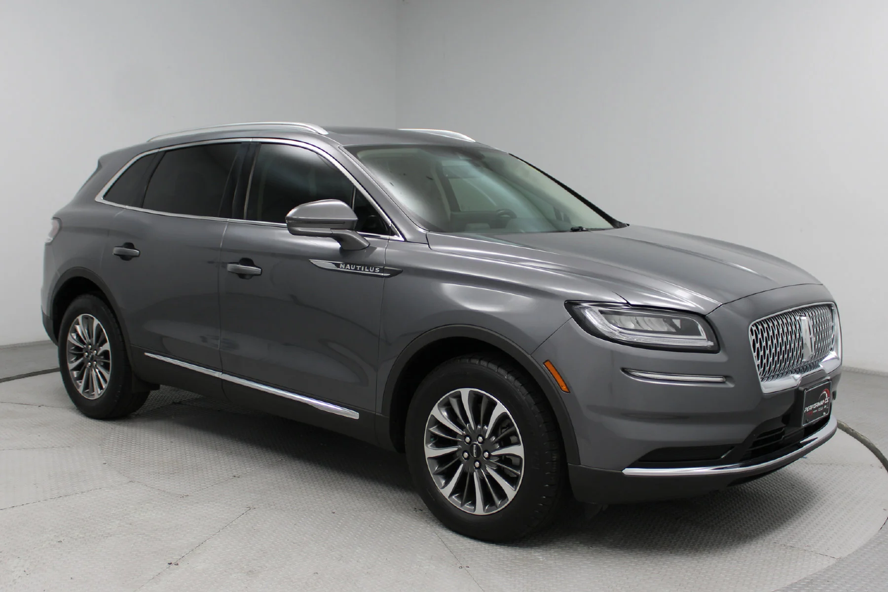 Used 2021 Asher Gray Lincoln Standard FWD image 29