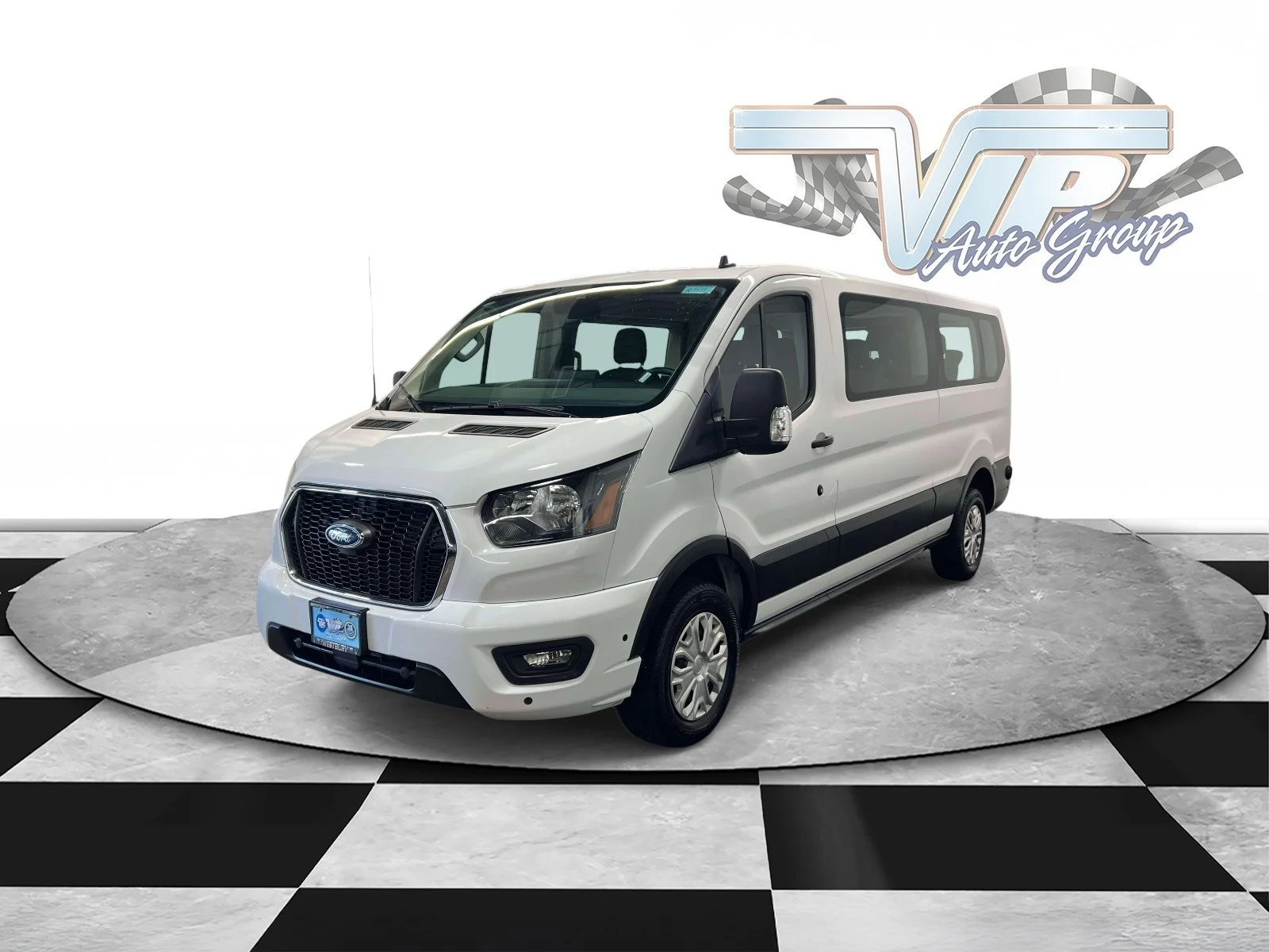 Used 2024 White Ford  image 4