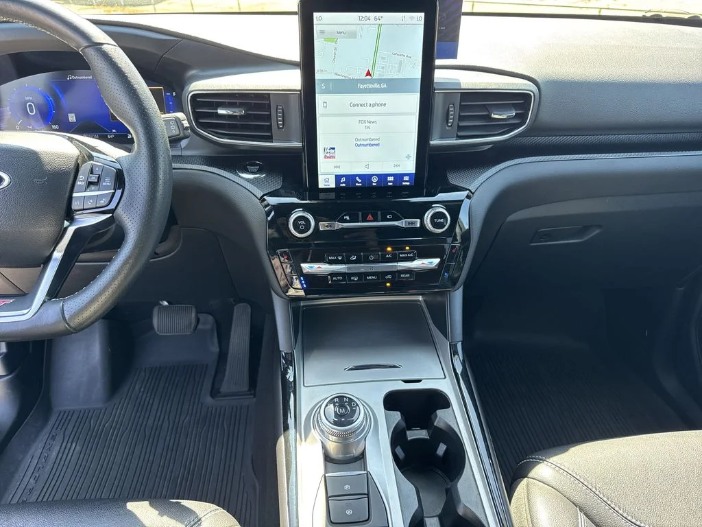 2023 Ford Explorer ST - Photo 30