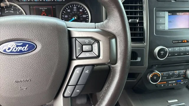Used 2018 Gold Ford XLT image 23