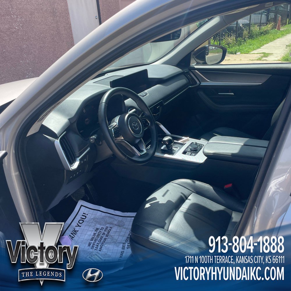 Used 2025 Silver Mazda 3.3 Turbo Premium image 9
