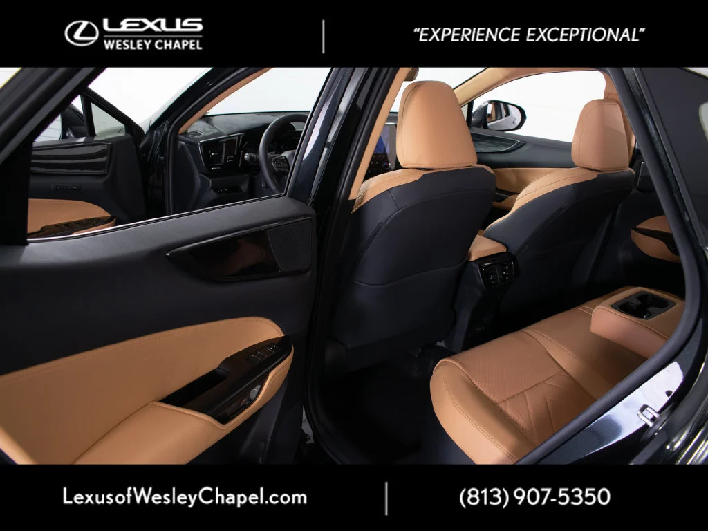 2026 Lexus NX 450h+ Premium - Photo 7