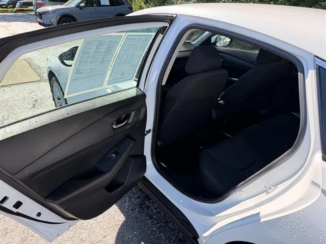 Certified Used 2023 WHITE Honda LX image 11