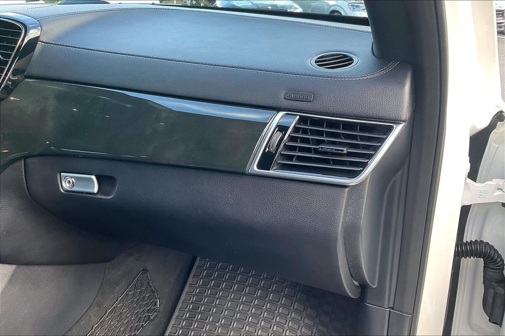 Used 2018 White Mercedes-Benz GLS 450 image 14