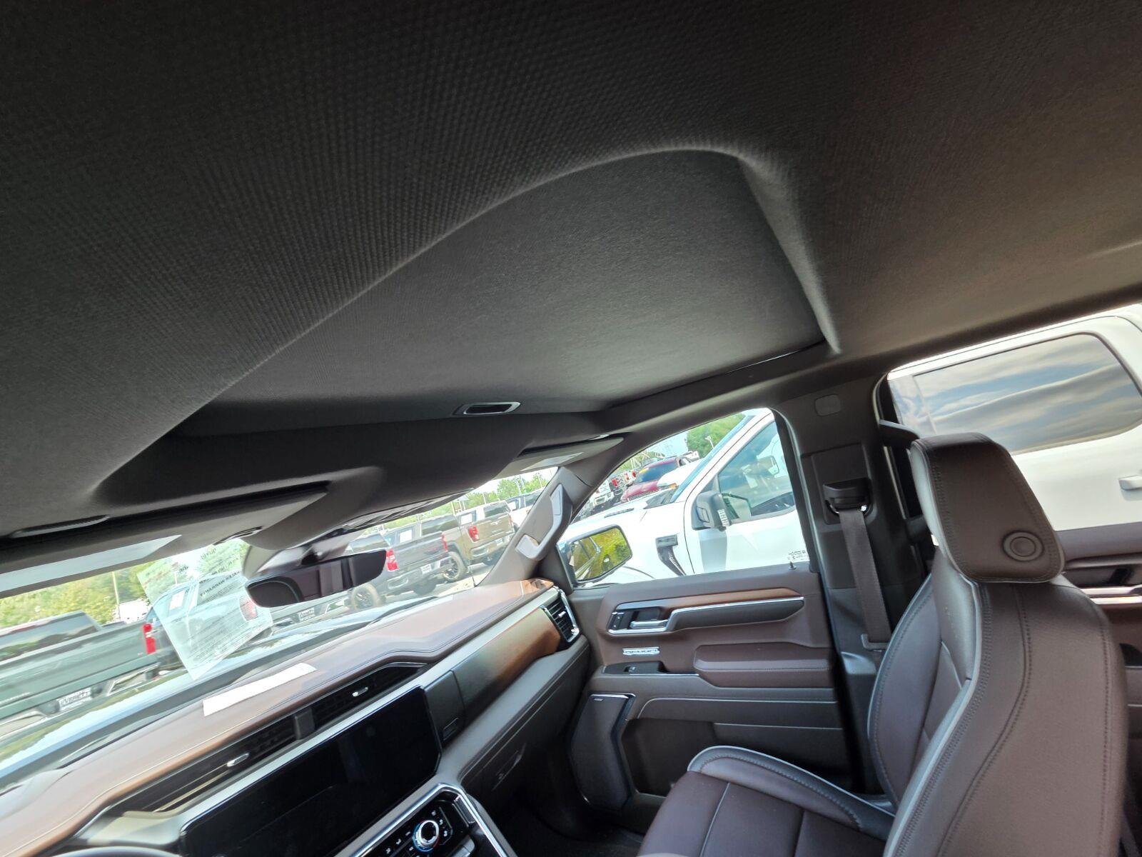 Used 2025 Onyx Black GMC Denali image 12