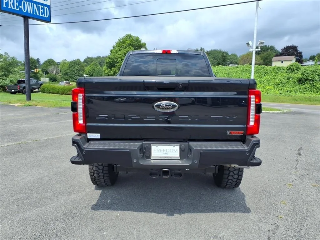 New 2026 Agate Black Metallic Ford F-250® Lariat® image 13