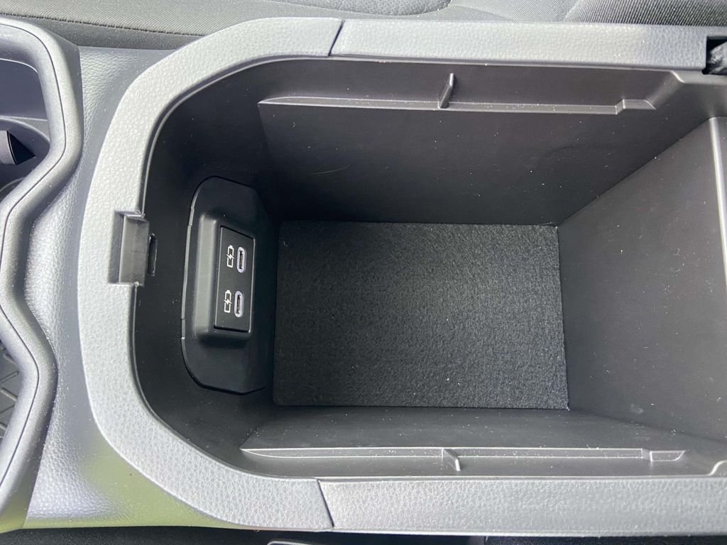 Used 2025 Red Toyota XLE image 30