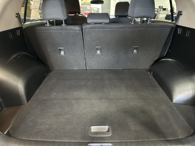 Certified Used 2021 Steel Gray Kia LX image 26