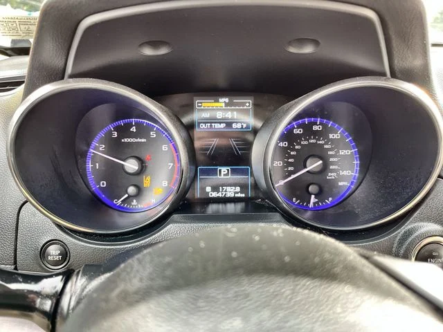 Used 2019 White Subaru 2.5i image 12