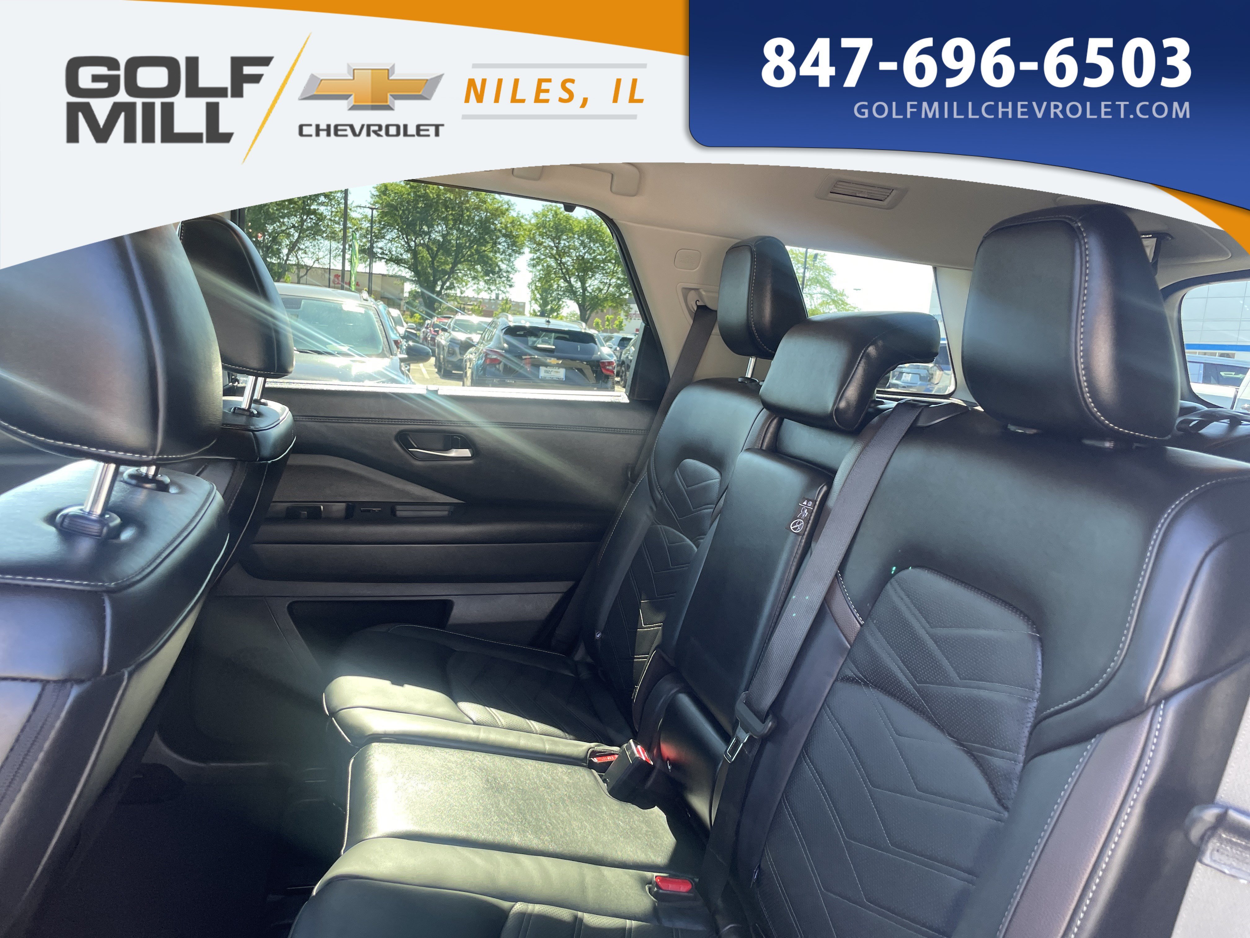 Used 2025 Everest White Pearl Tricoat Nissan Platinum image 26