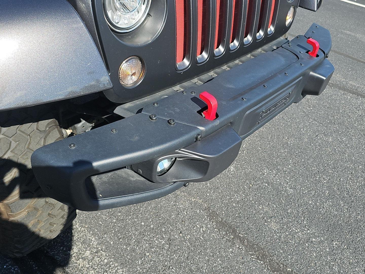 Used 2017 Granite Crystal Metallic Clearcoat Jeep Rubicon Recon image 32
