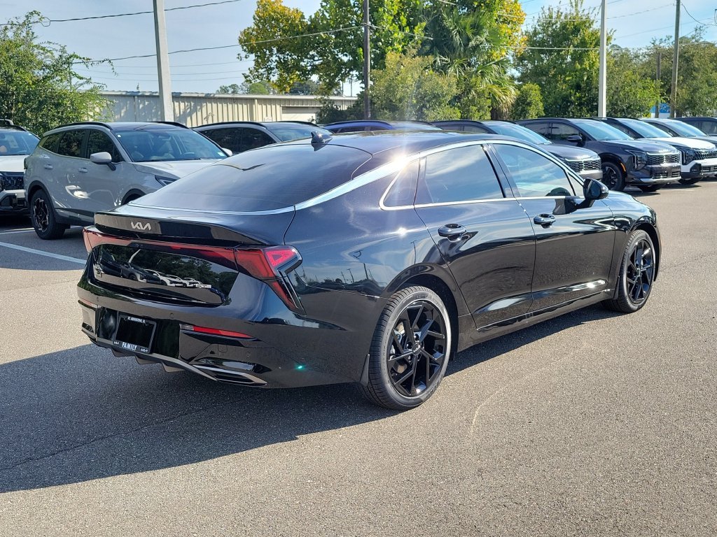 New 2027 Aurora Black Pearl Kia GT-Line image 6