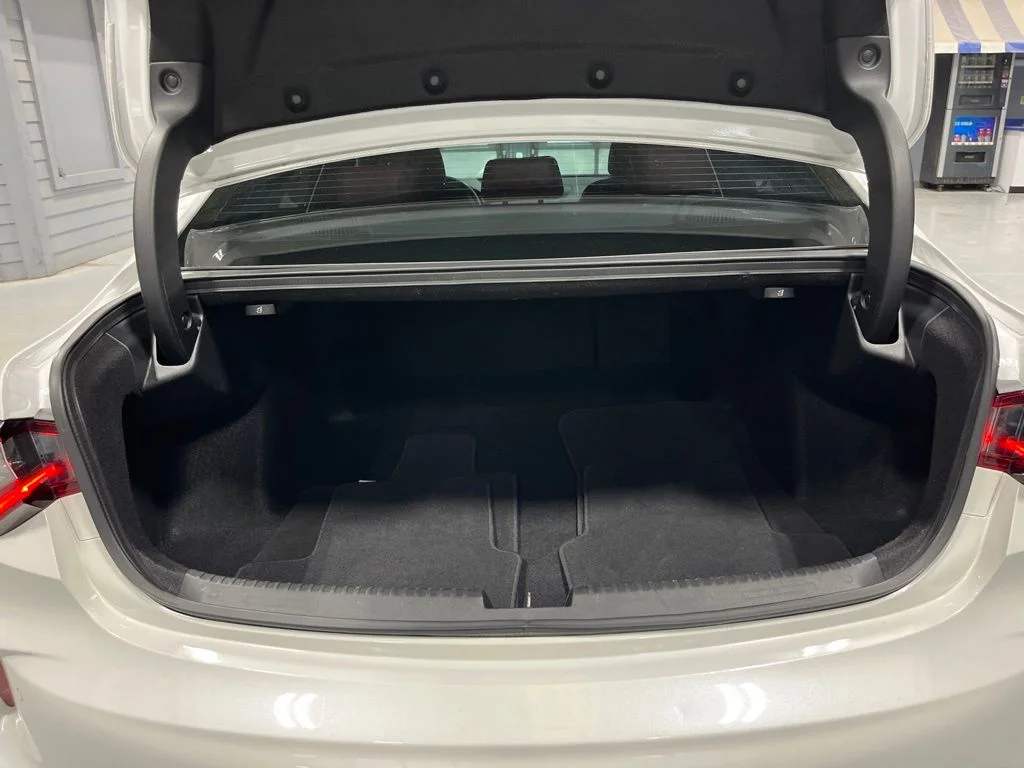 Used 2022 Platinum White Pearl Acura A-Spec Package image 33