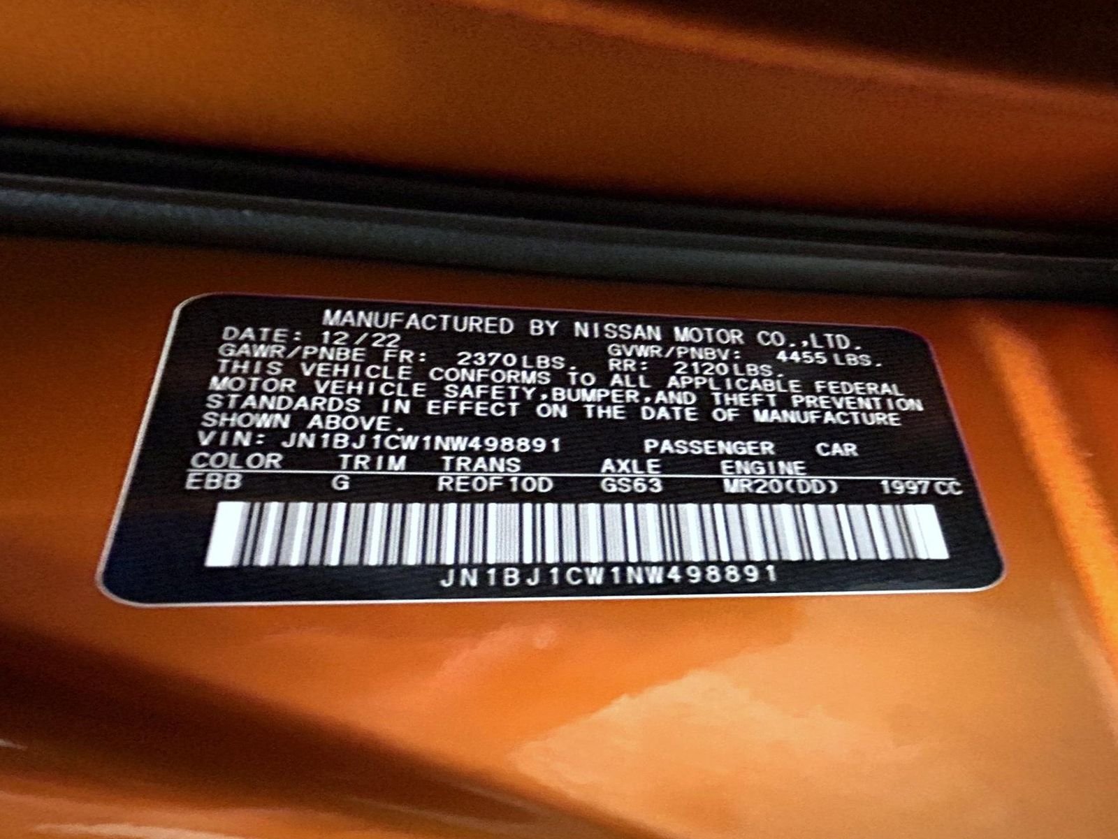 Used 2022 Orange Nissan SL image 25