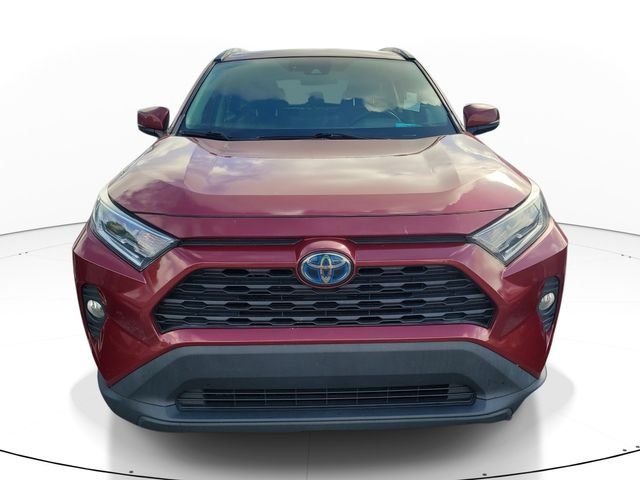 Used 2020 Red Toyota XLE image 1
