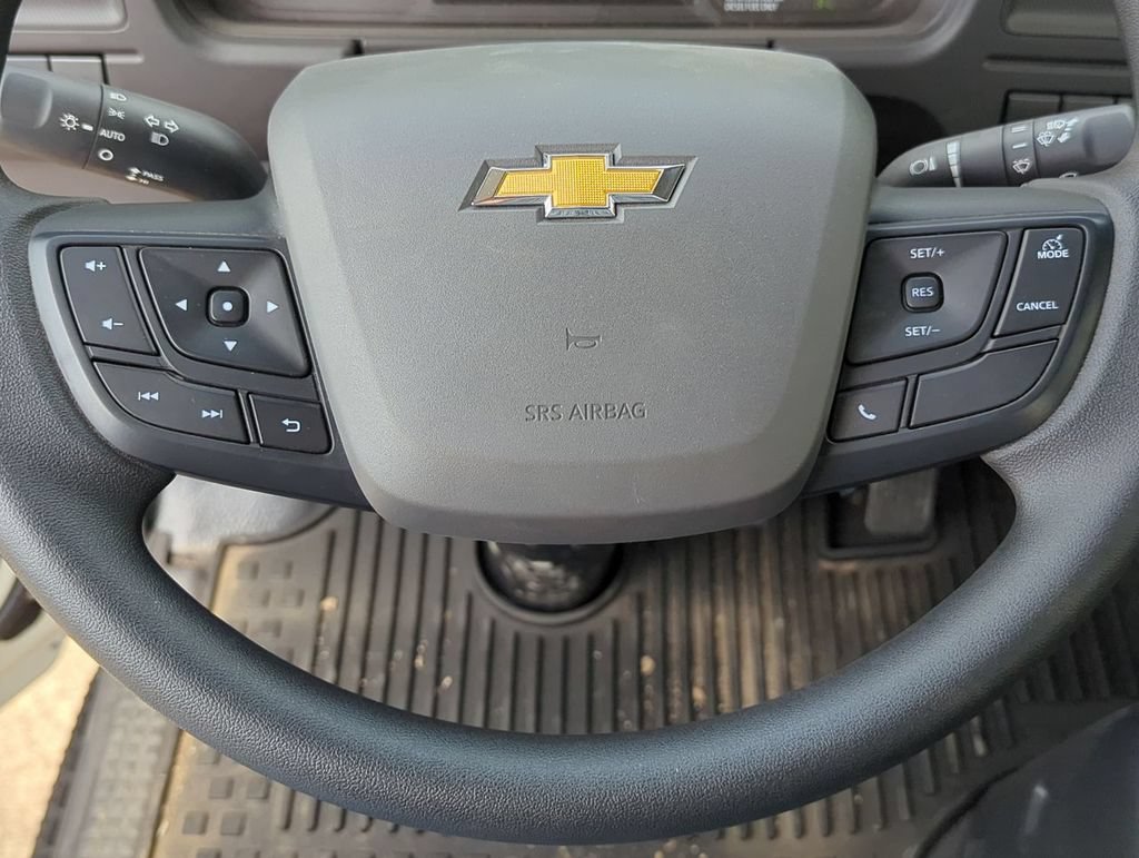 New 2025 Arc White Chevrolet NA image 14