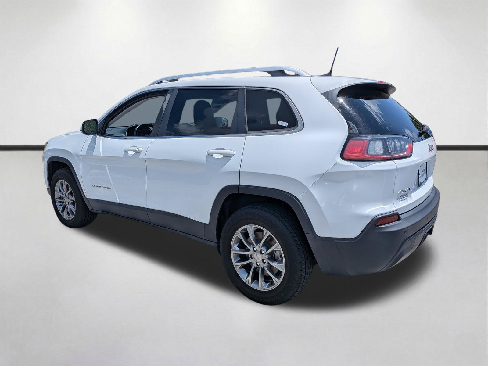 2019 Jeep Cherokee Latitude Plus - Photo 6