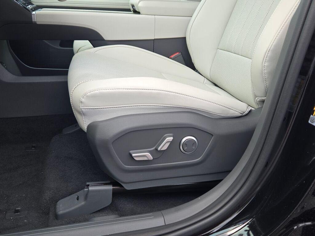 New 2026 Black Hyundai SEL AWD image 22
