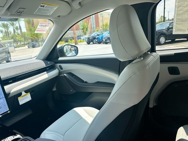 New 2026 Glacier Gray Metallic Tri-coat Ford Premium image 24