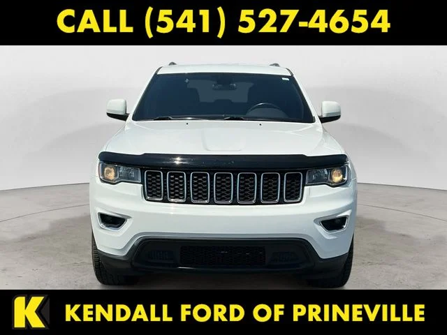 Used 2019 Bright White Clearcoat Jeep Laredo image 2