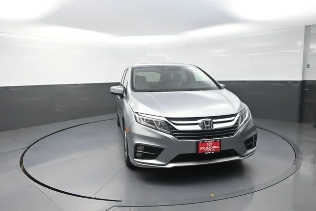 Used 2019 Silver Honda EX-L image 30