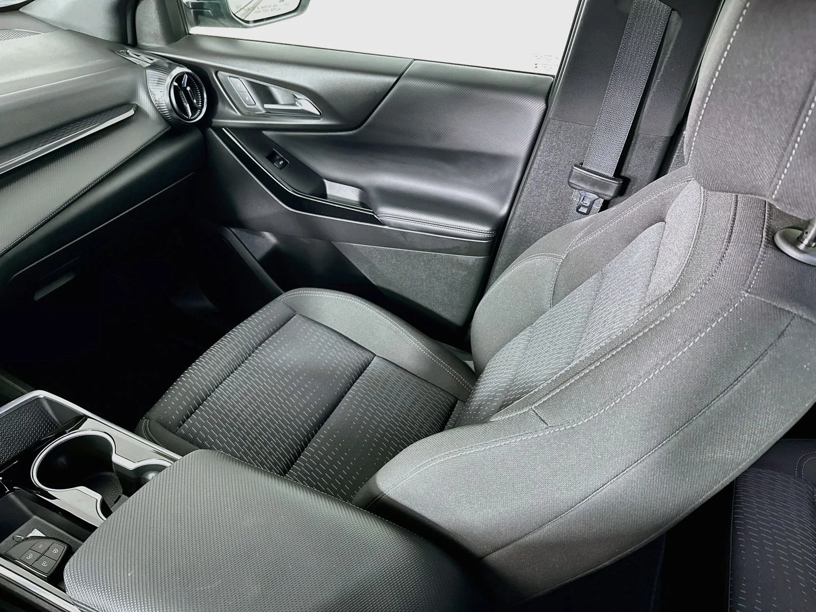 Used 2025 Sterling Gray Metallic Chevrolet LT image 24