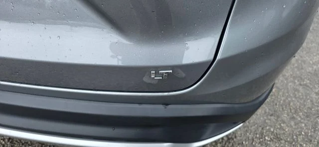 Used 2025 Gray Chevrolet LT image 9