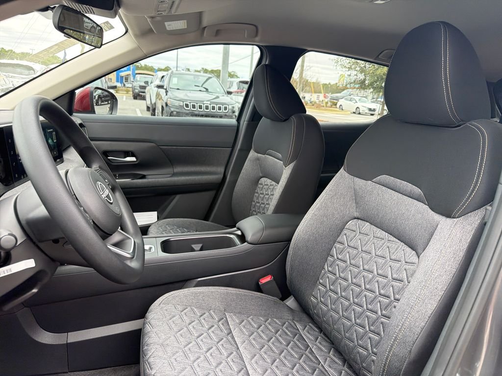 New 2026 Nissan Kicks SV 4D Sport Utility