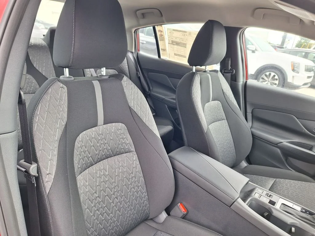 Used 2026 Scarlet Nissan SV image 29