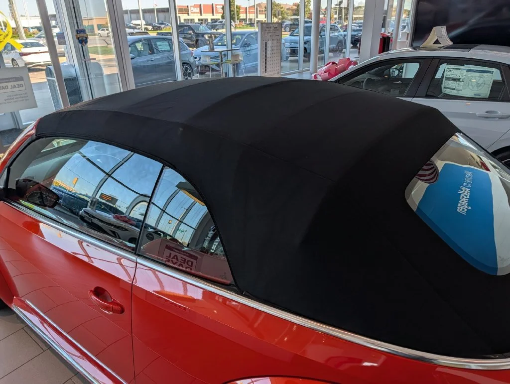 Used 2019 Orange Volkswagen 2.0T SE image 9
