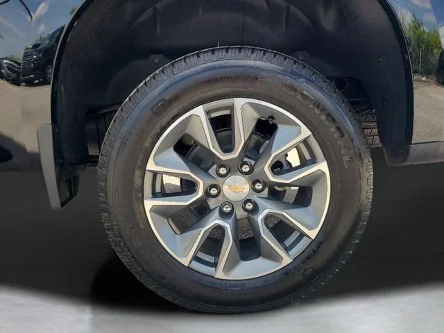 New 2026 Black Chevrolet LT image 33