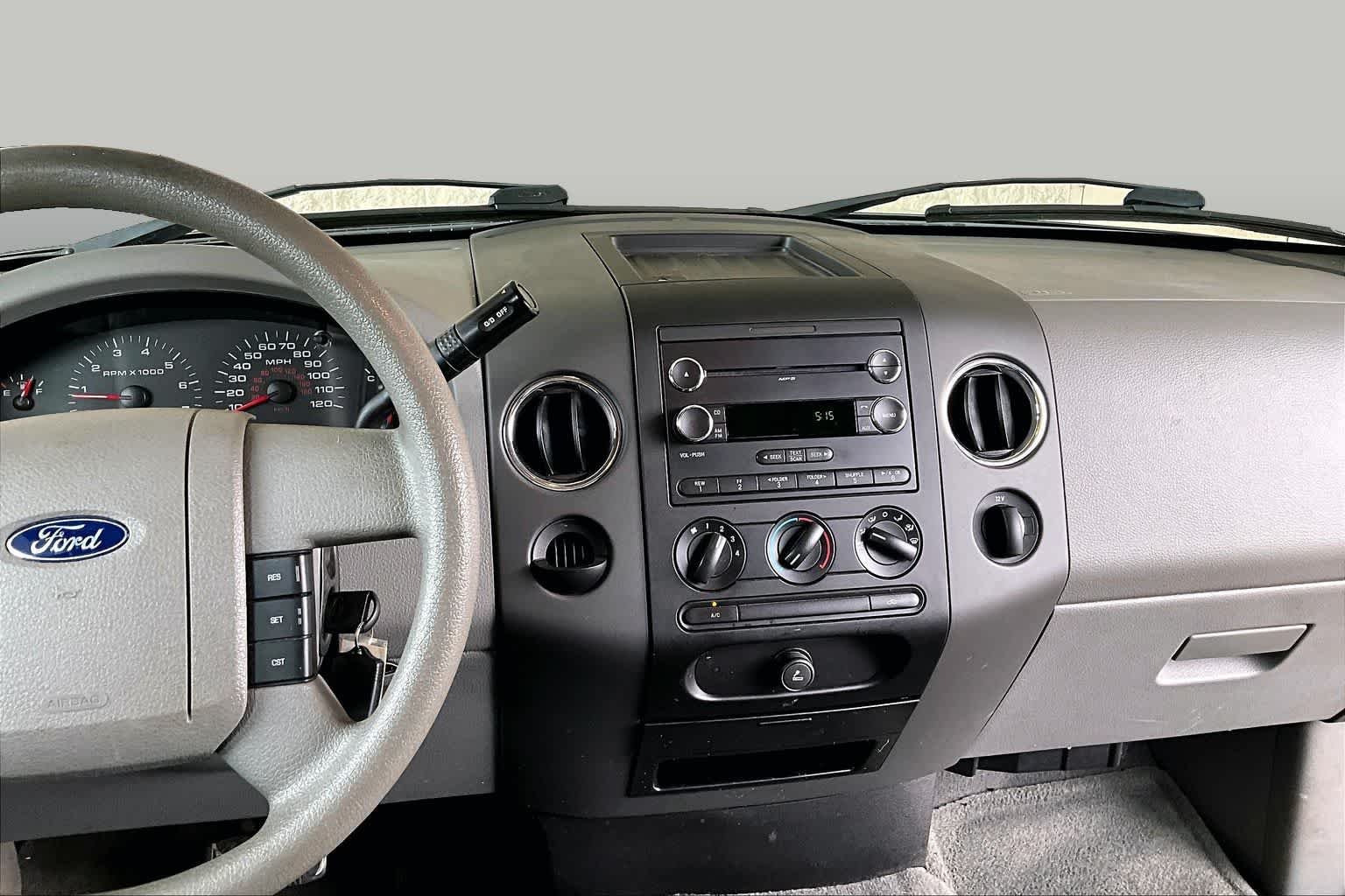 Used 2008 Dark Shadow Gray Clearcoat Metallic Ford XLT image 6