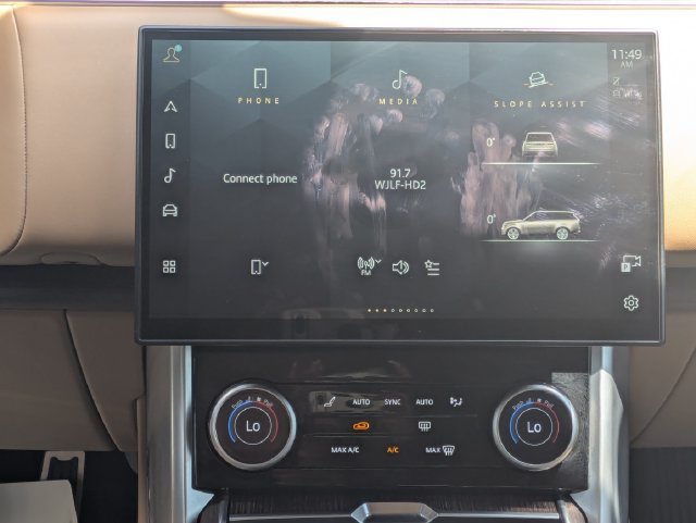 Certified Used 2023 Fuji White Land Rover SE image 16