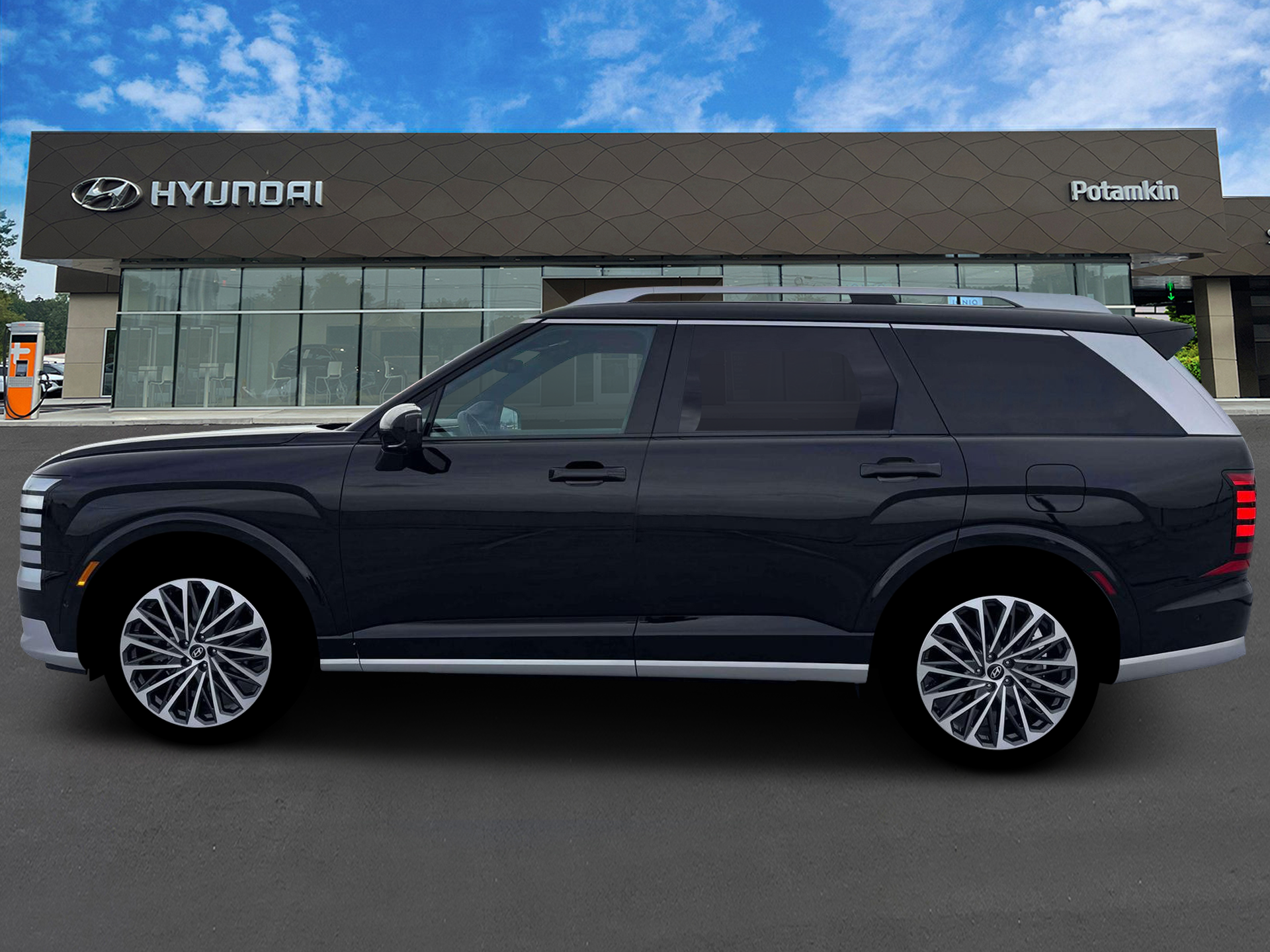 New 2026 Abyss Black Pearl Hyundai Calligraphy image 3