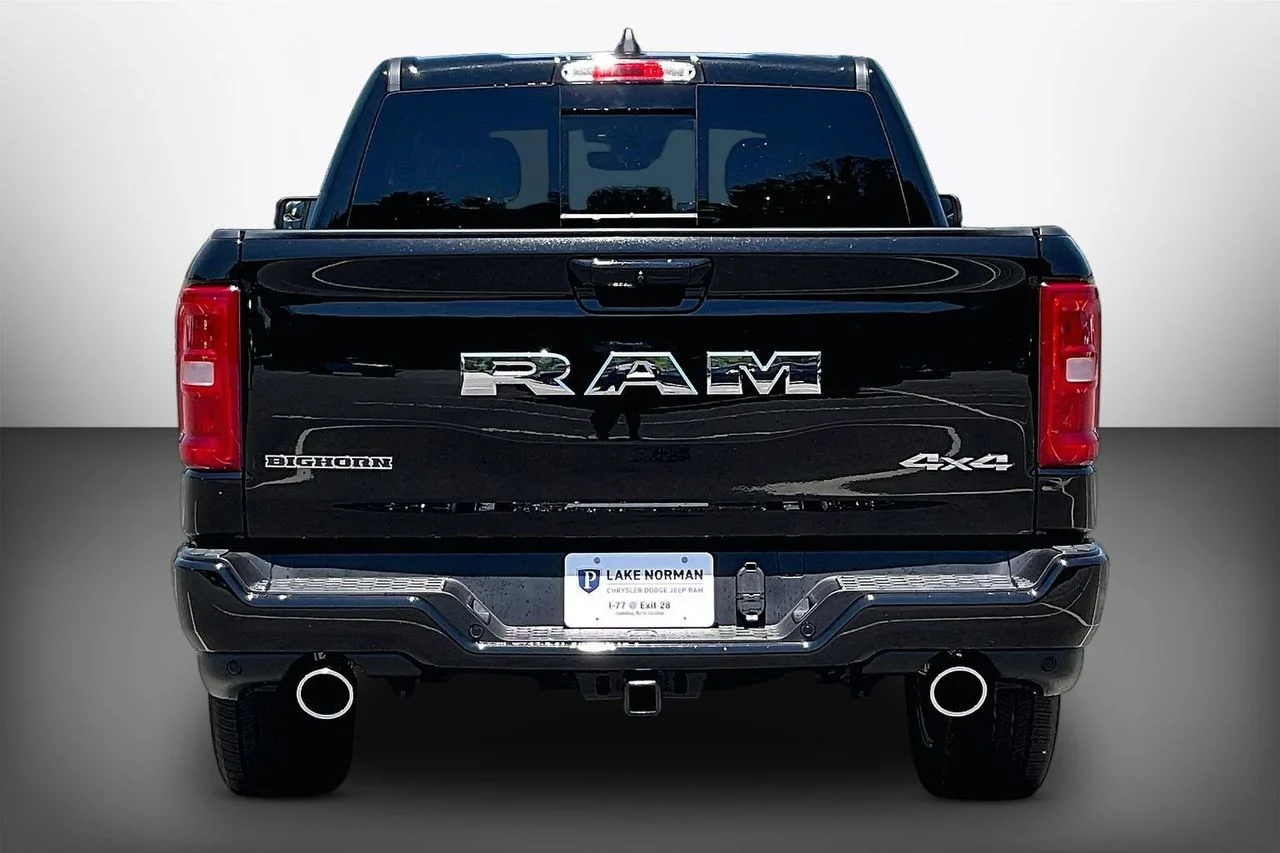 New 2026 Diamond Black Crystal Pearlcoat RAM Big Horn/Lone Star image 7
