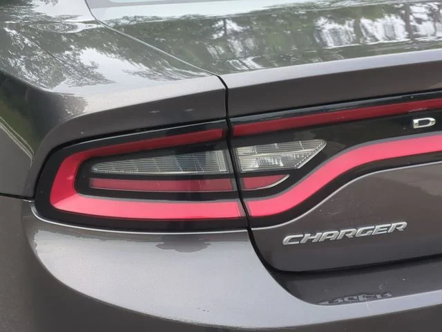 Used 2023 Gray Dodge SXT image 21