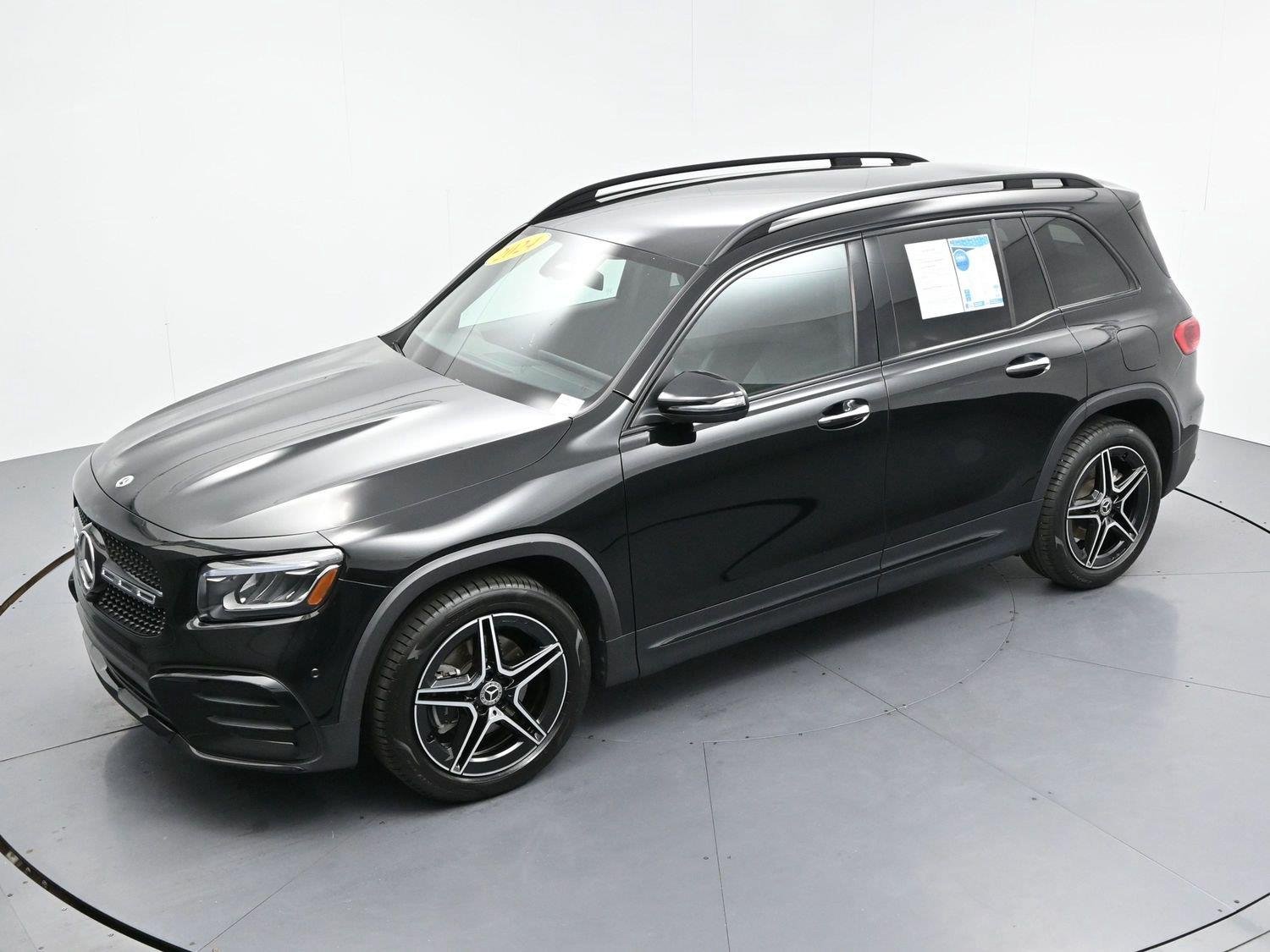 Used 2024 Black Mercedes-Benz GLB 250 image 38
