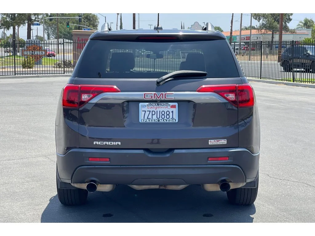 Used 2017 Iridium Metallic GMC SLE image 5