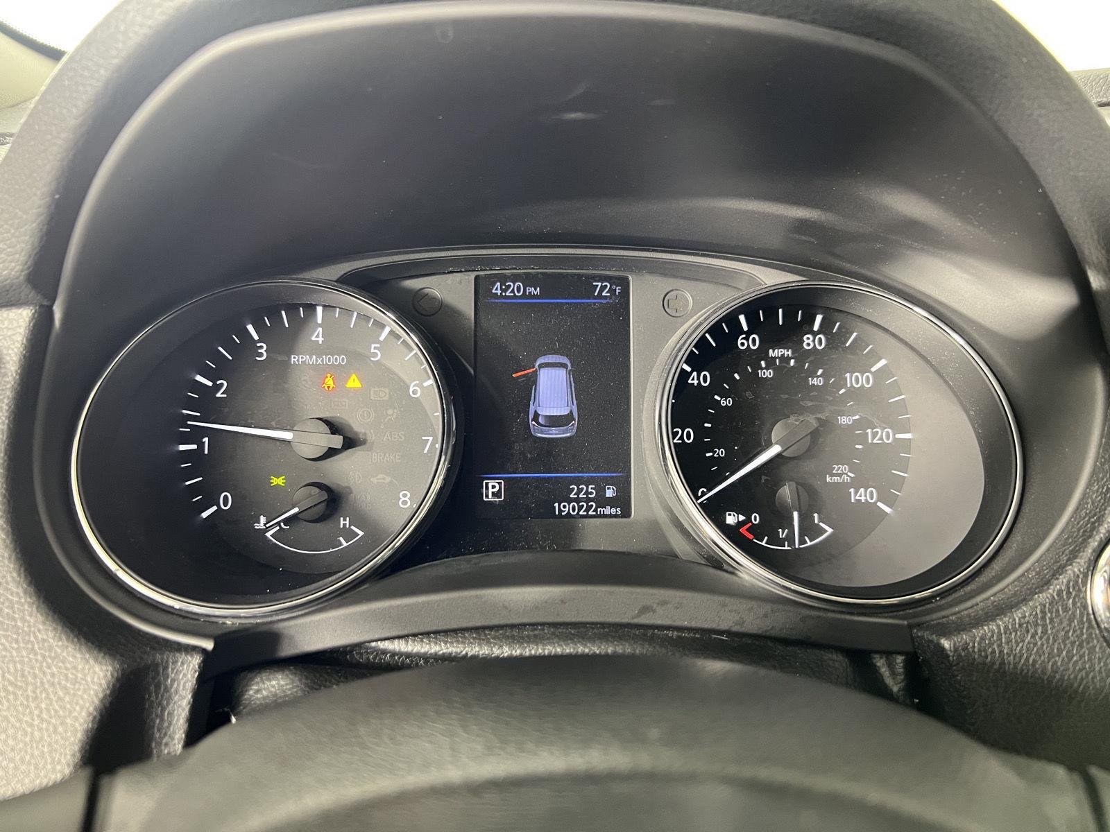 Used 2020 Midnight Pine Metallic Nissan SV image 28