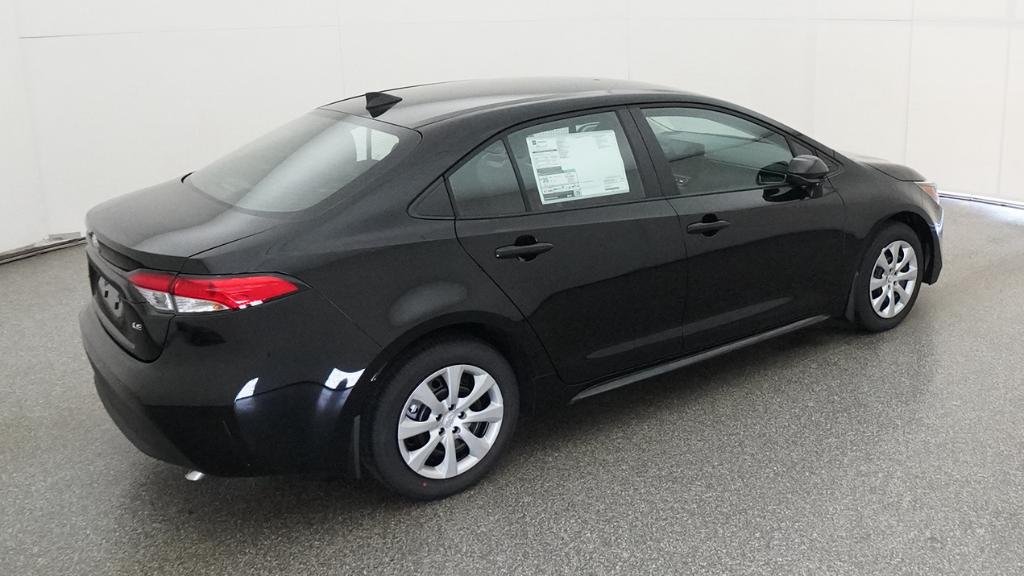 New 2026 Midnight Black Metallic Toyota LE image 10