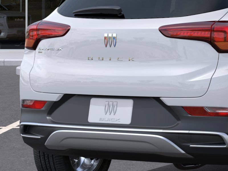 New 2026 Summit White Buick Preferred image 14